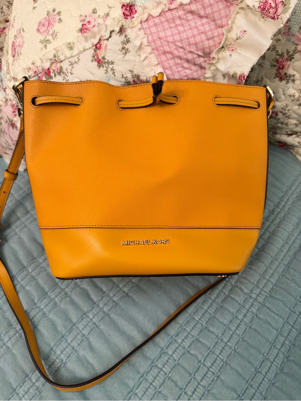 Michael Kors Marigold Leather Bucket Crossbody Bag